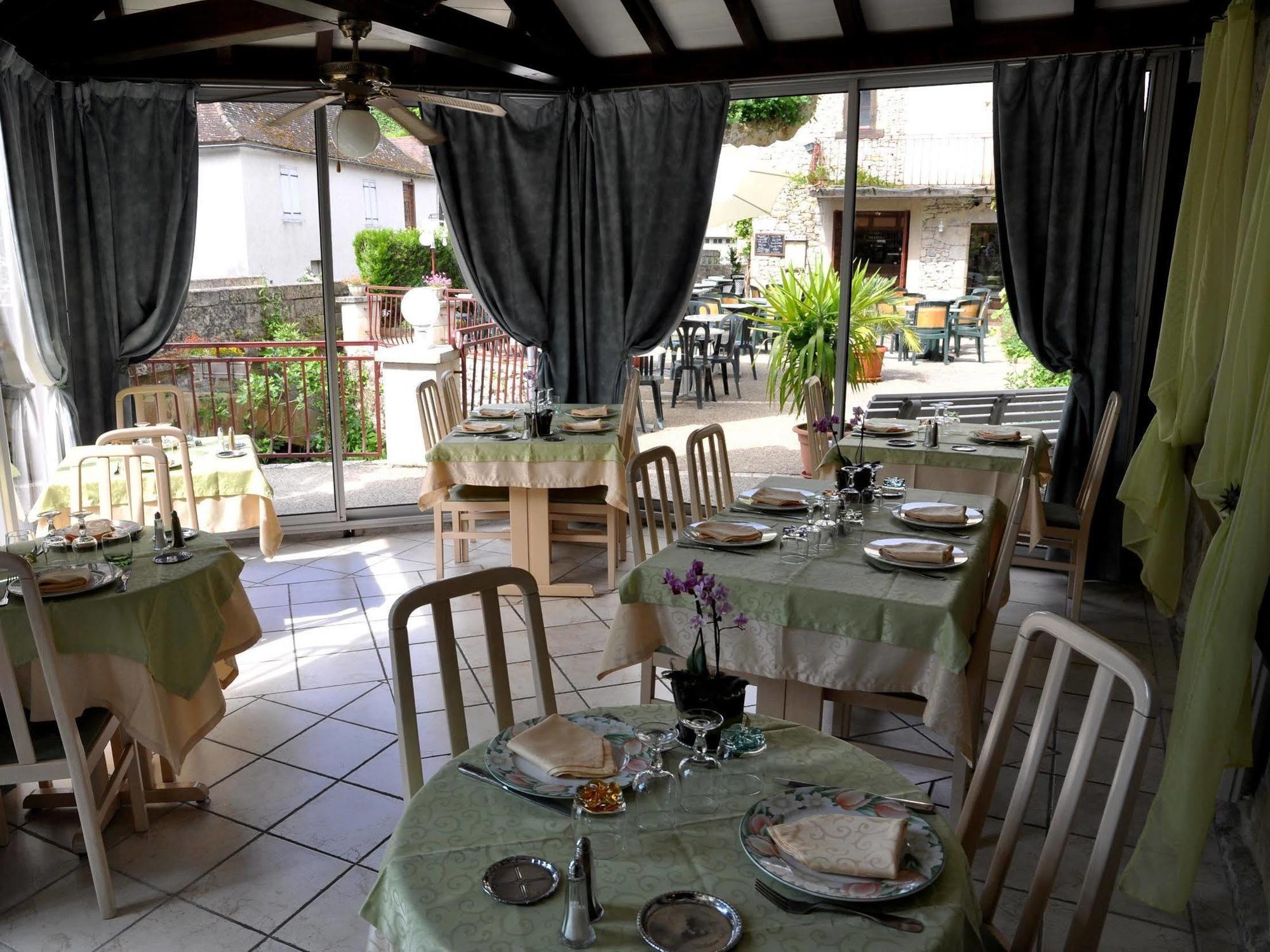 Creysse  Logis Hotels - Auberge De L'Ile - Hotel 3 Etoiles Et Restaurant מראה חיצוני תמונה
